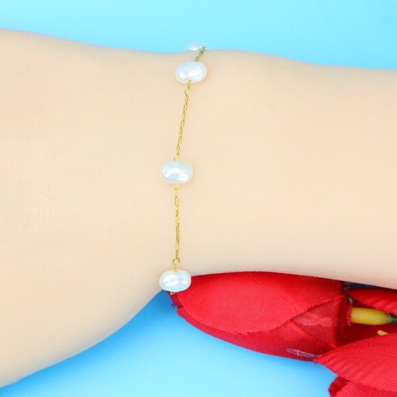 Chic & Stylish Bracelet – A Thoughtful Gift for Women and Girls, DYC1188 - Picture 7 of 7